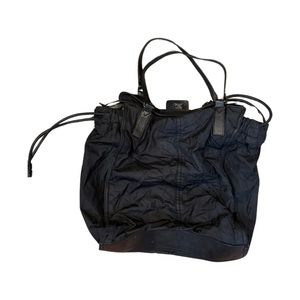 Burberry black bag with print inside zipper broken well loved but fixable